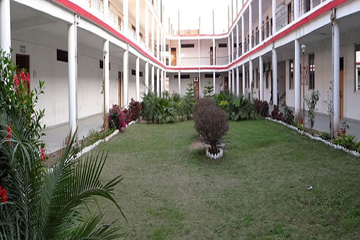 https://cache.careers360.mobi/media/colleges/social-media/media-gallery/3440/2020/9/1/Inside View of Radhaswami Institute of Technology Jabalpur_Campus-View.png